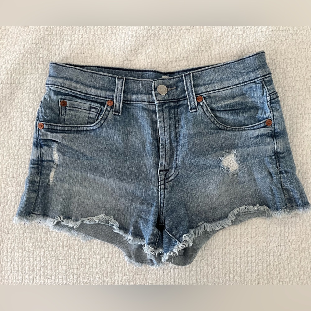 7 Seven for all mankind shorts size 25